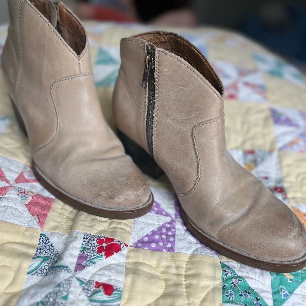 Born Tan Leather Ankle Booties